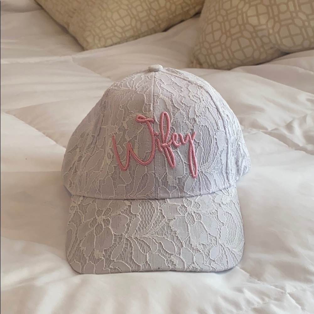 Lace baseball hat